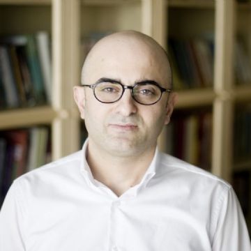 Seval Şahin’le Günün ve Güncelin Edebiyatı’nda konuk Emrah Polat